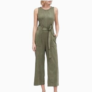 Banana Republic Vegan Suede Wide Leg Cropped Jumpsuit Sage Green Size 6